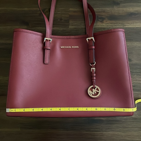 Michael Kors Burgundy Saffiano Leather Open Top Shoulder Tote Bag - Picture 9 of 12